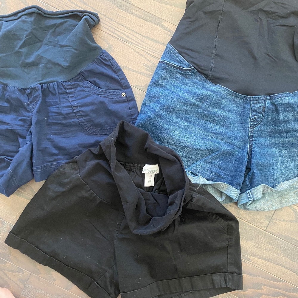 Maternity Shorts Lot